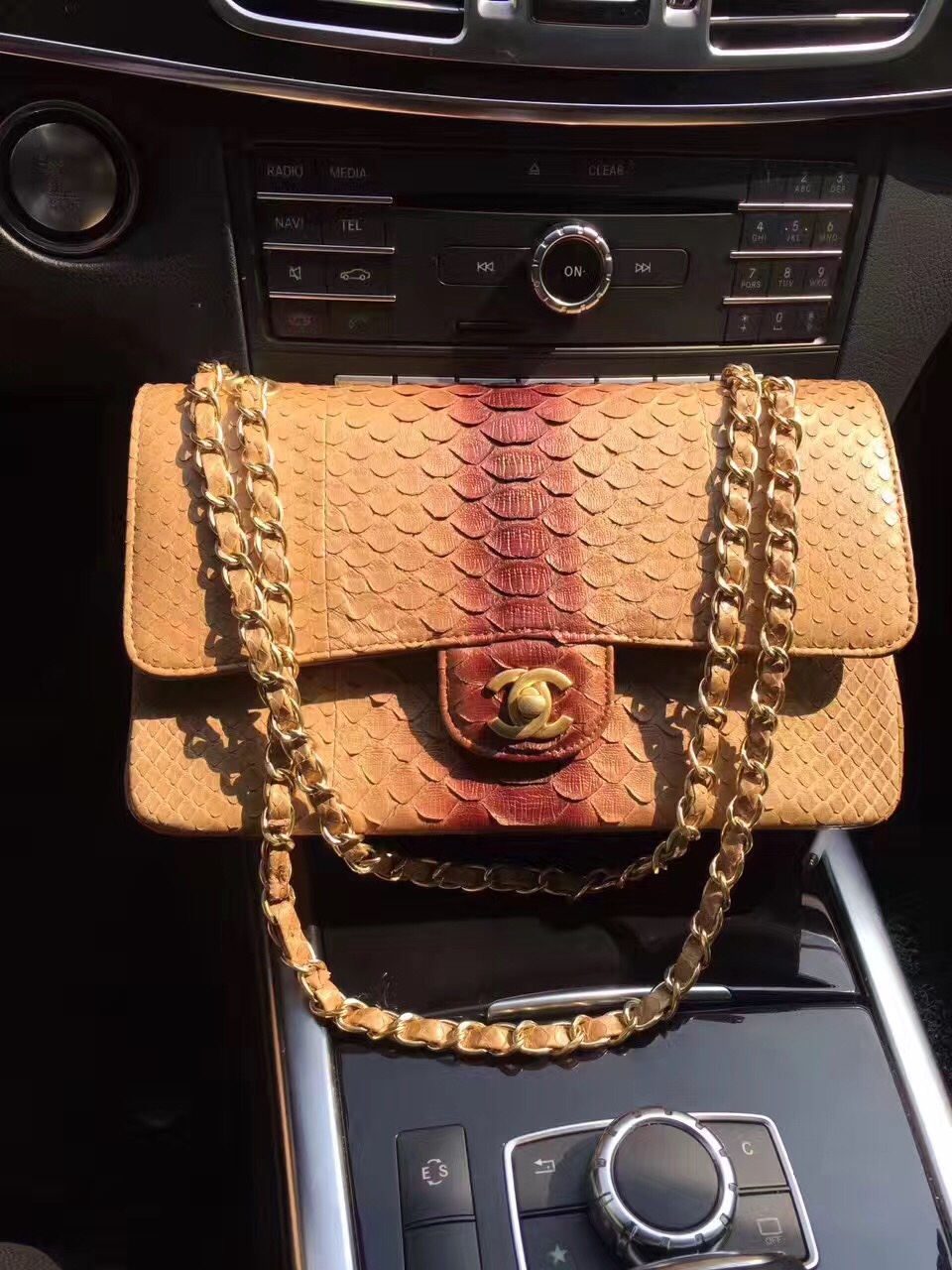 Túi xách Chanel Classic da trăn siêu cấp - TXCN048