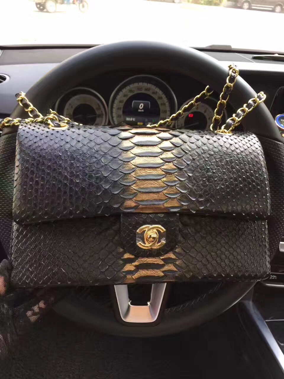 Túi xách Chanel Classic da trăn siêu cấp - TXCN049