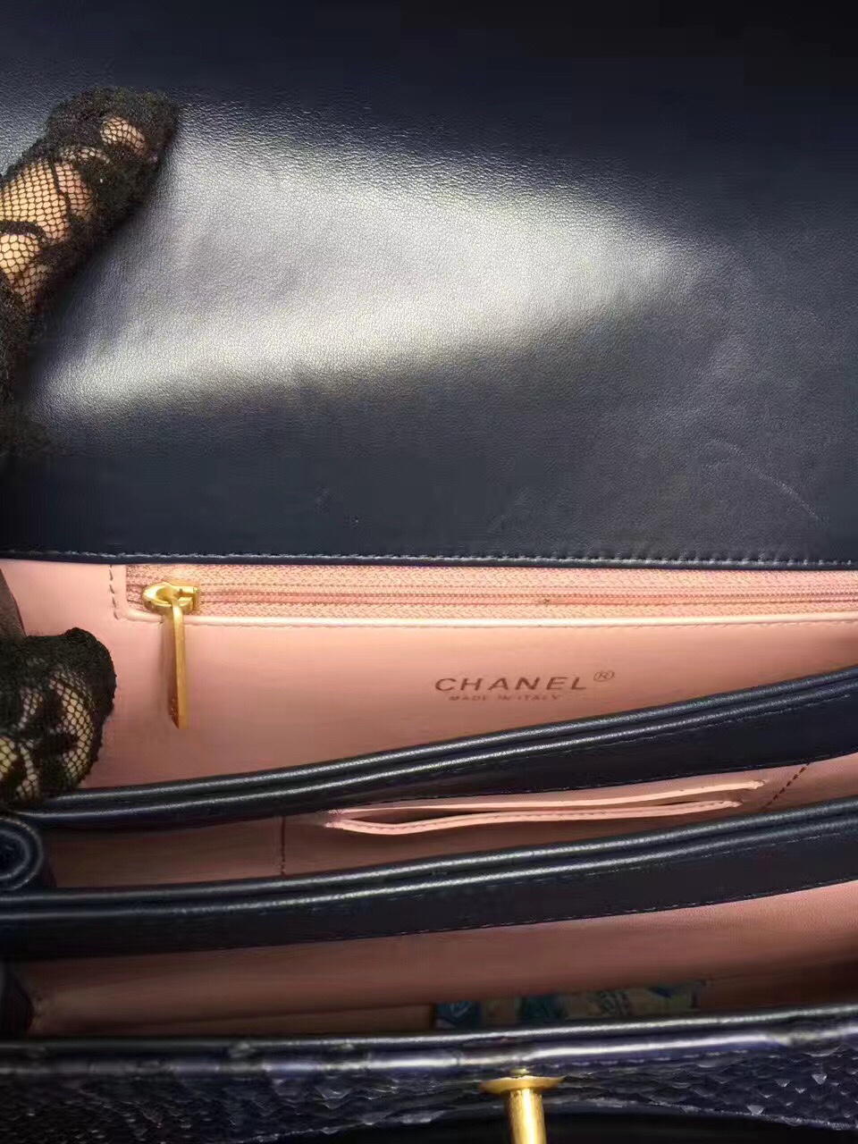 z726784083528_45b241ba78c117ae5833c746fa628f90