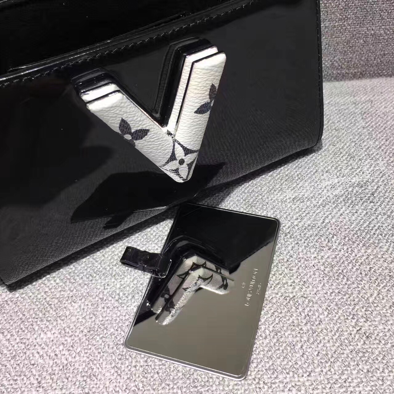 z728499551124_68c719f5442ba54ef917b0d786c51010