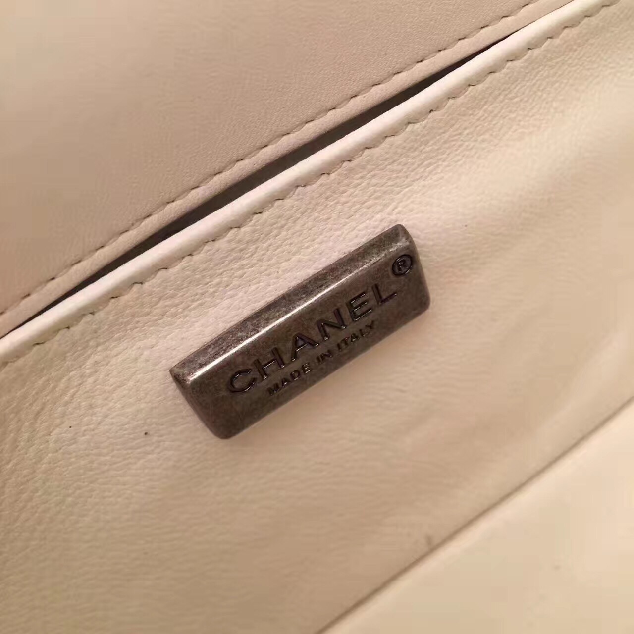 z733127075581_0993d884defedc4cbfd28a46c8a1adae