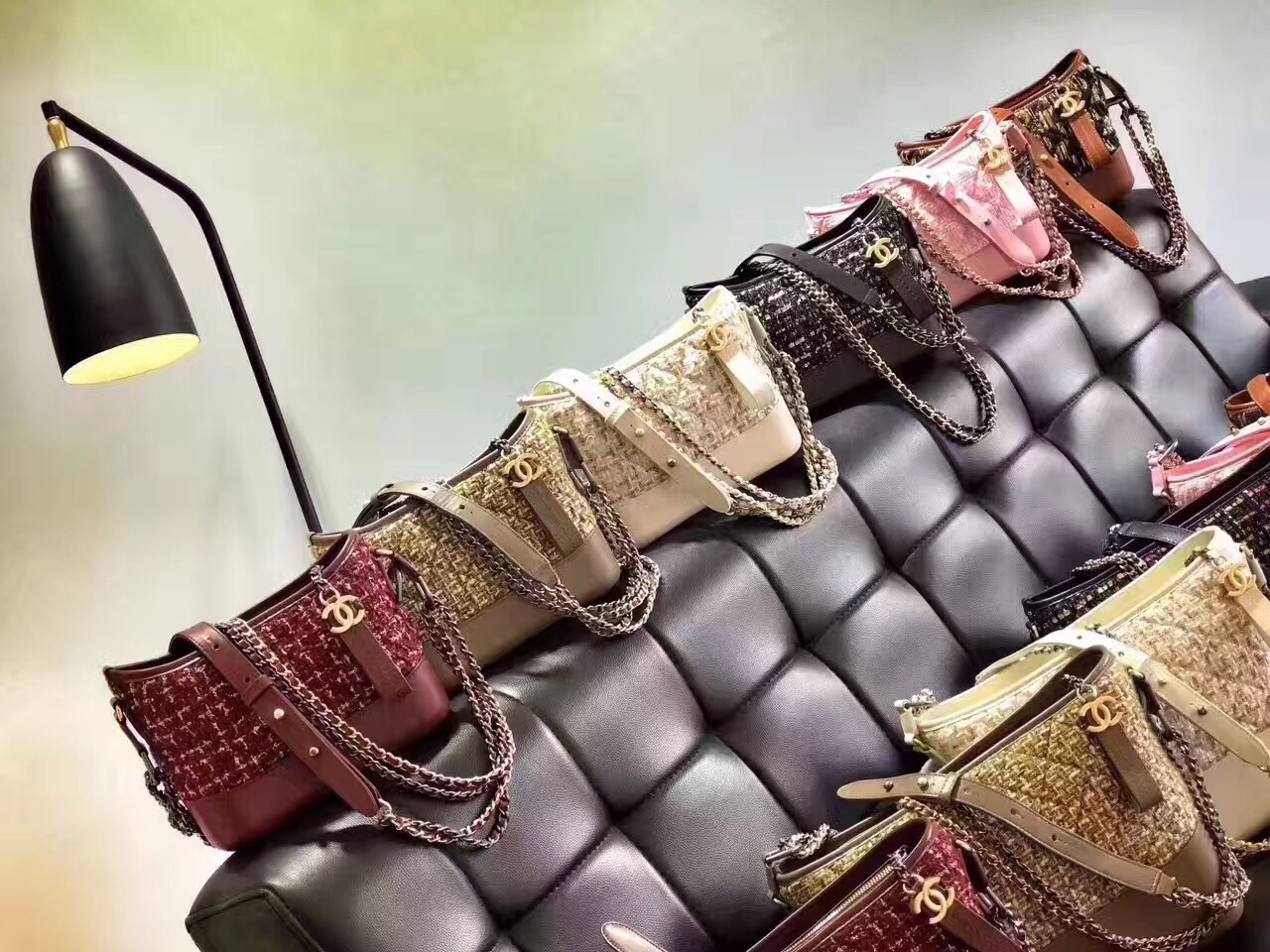 z737340710142_17c5986842914baaeb516a7210ff69ac