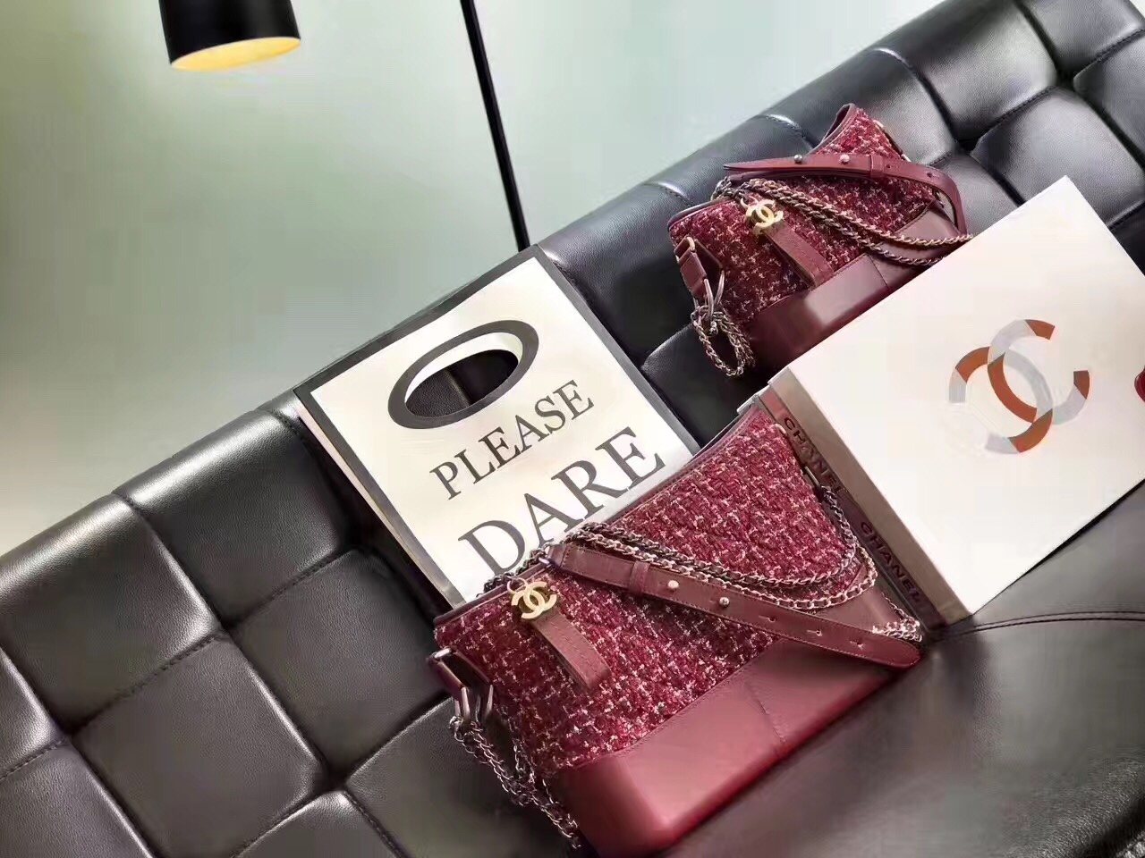 z737342489765_5ae136a17be4d9970f1c49d6259d991e