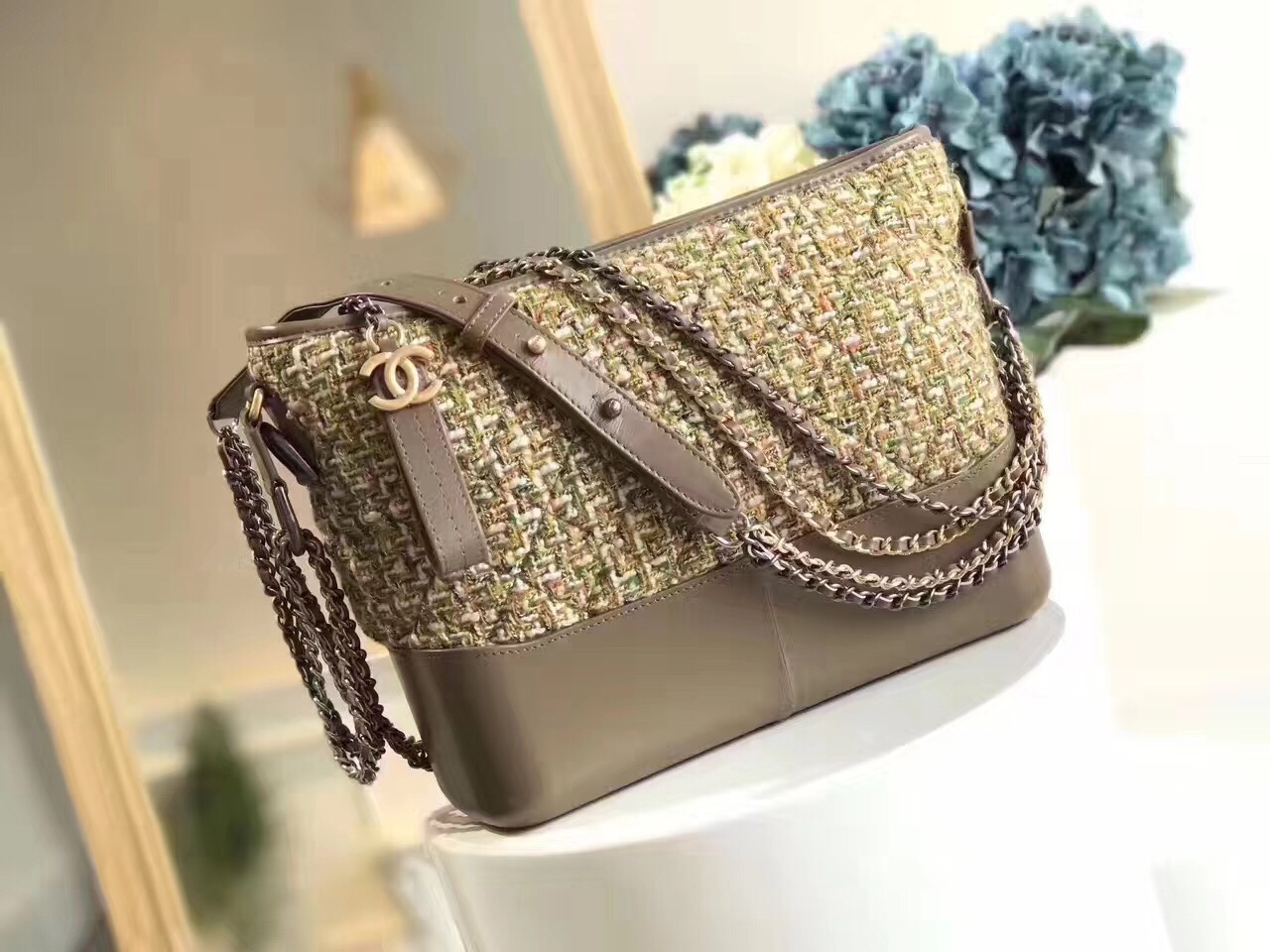 z737340577730_5aae0a9280eca7bc512fe5c424c204e6