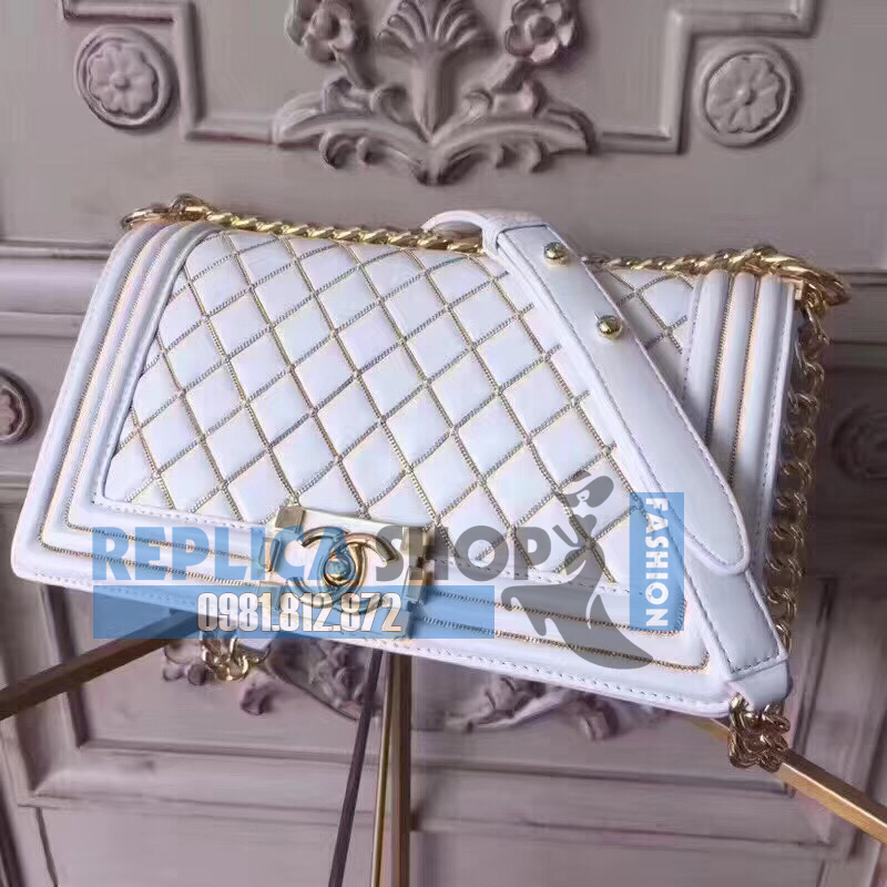 z749375248542_4ba1a1d0cd4461b90709bf58a45b9dd9