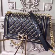 Túi xách Chanel Boy siêu cấp - TXCN063