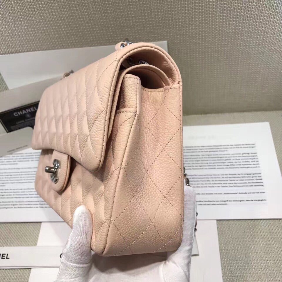 z752069831302_b605f0e362bc79191c8725ac7a515db7