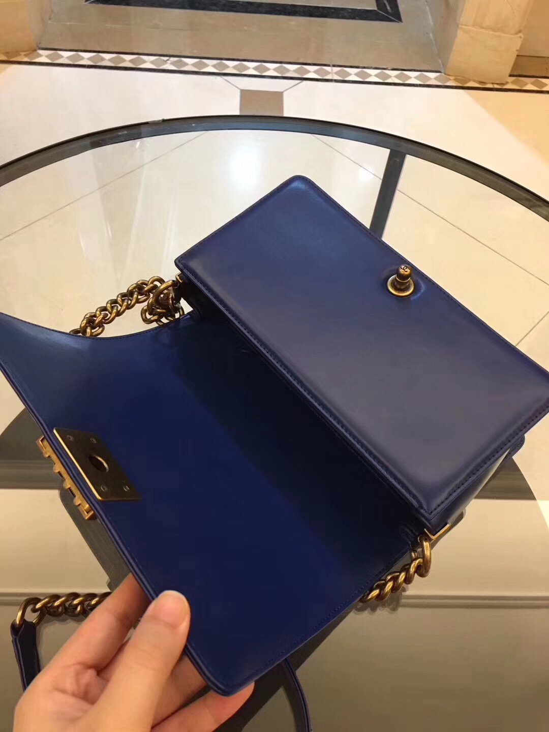 z759225465363_8e5589657ac64d719befd943e96888c3