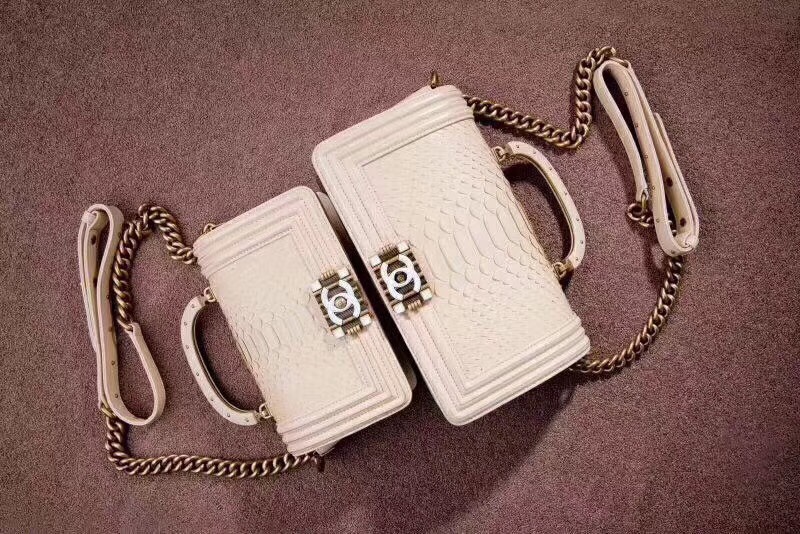 z778744591311_86bbf140269ab4abaaeb3d0195492a83