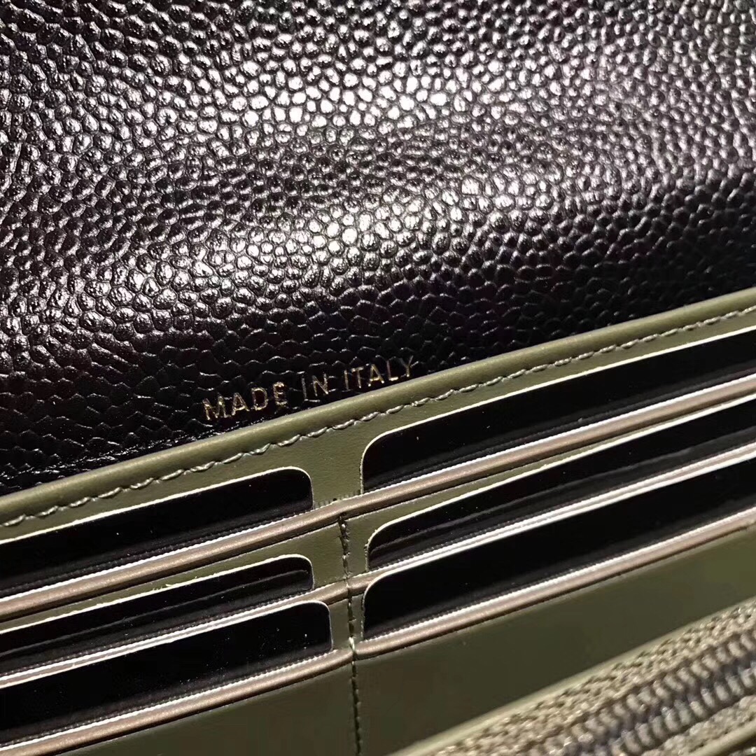 z792153588972_d0f6090ff5a042da2b90e1f8420bb907