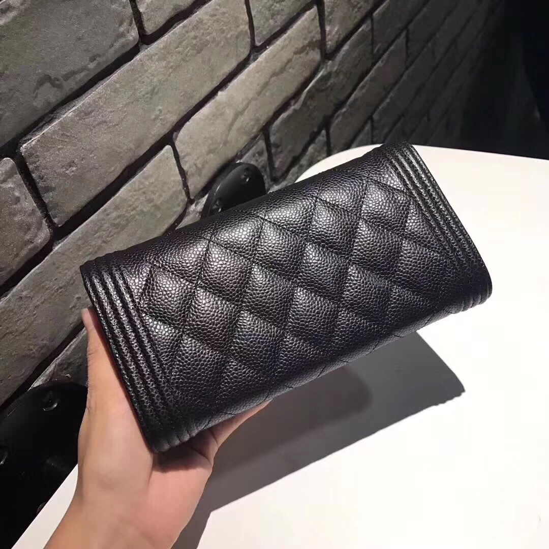 z792153597304_bd7c0a9ca38d5373bf013f248d234f47