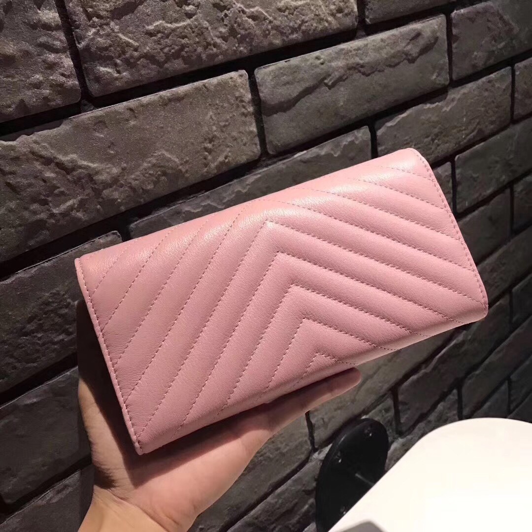 z792943895375_18ff50d46c016b1d9b3b622aa35471bc