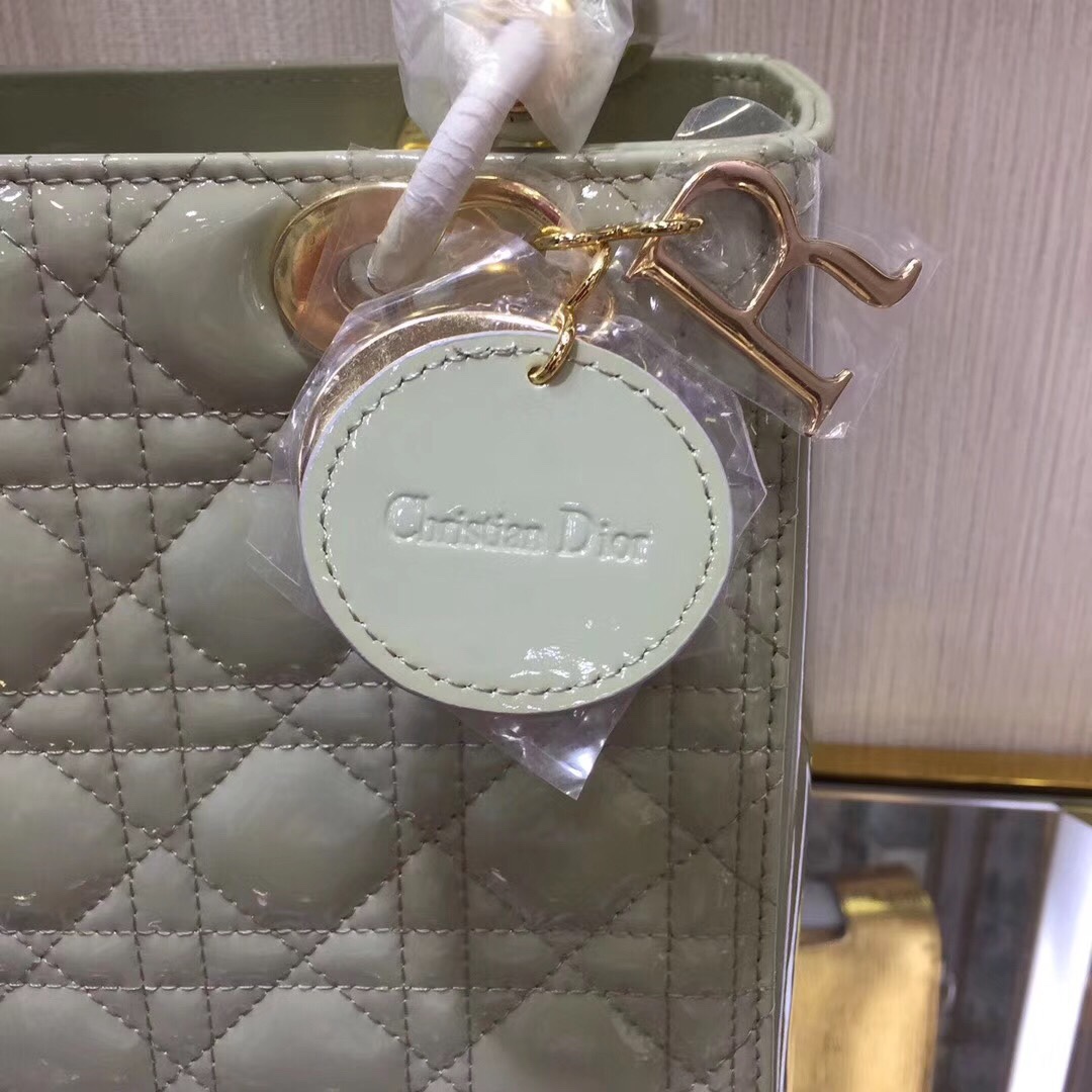 z793109419942_aa671b94a9394412ad4fa8fda4034264