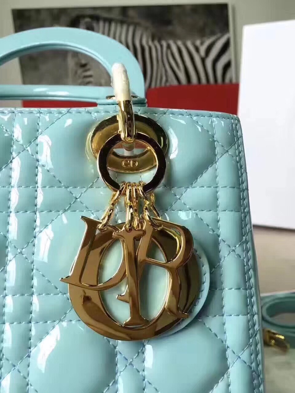 z793109494741_7385a9f7be586edf396489985a5077fe