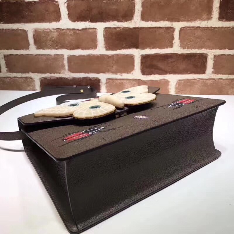 z793809666598_aa313cdb42aaf423abbab23faa7e2f1c