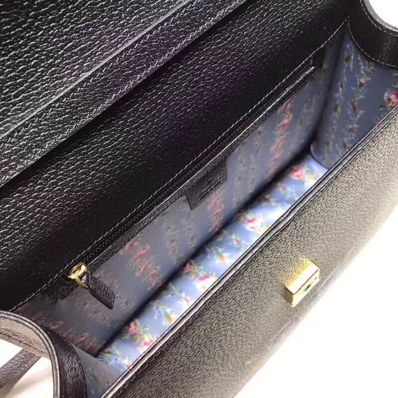 z793809686523_aca74e99d0d7ca25b121eb0d8f3fc821