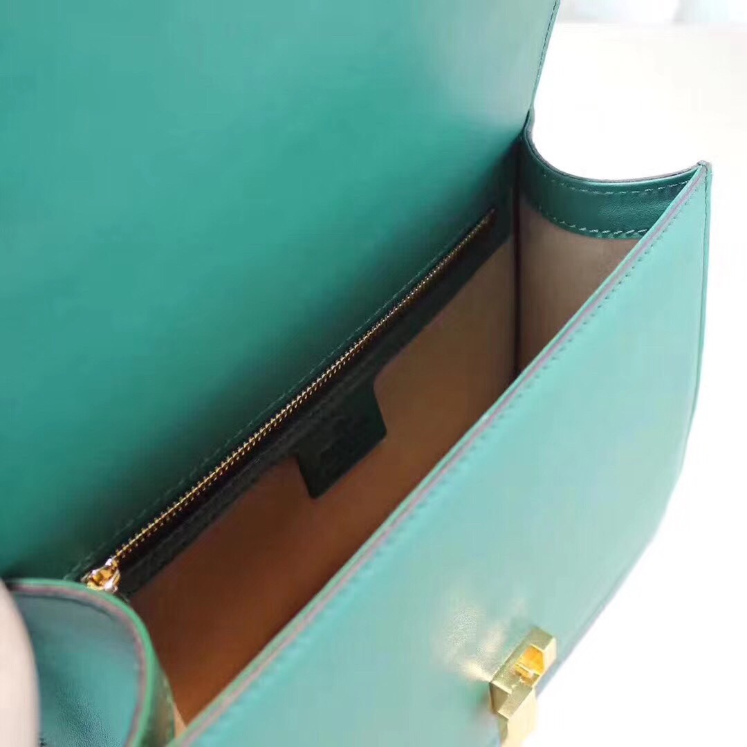 z793810286775_985008038910368a1e8634dee1d7a2fc