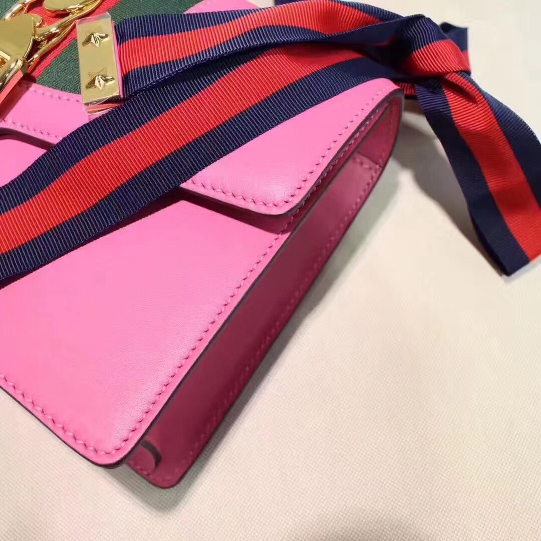 z793810338219_ac589293715073a871db663e5d3b2ca5