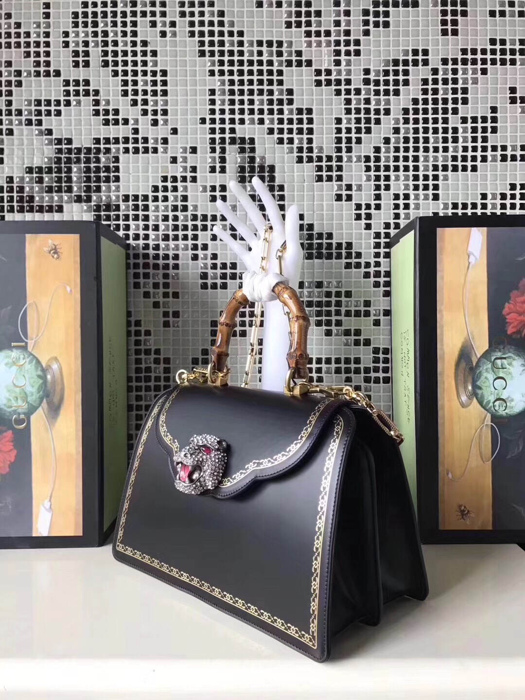 z798364560225_488552a901e3ef762e40aa9abffc2083