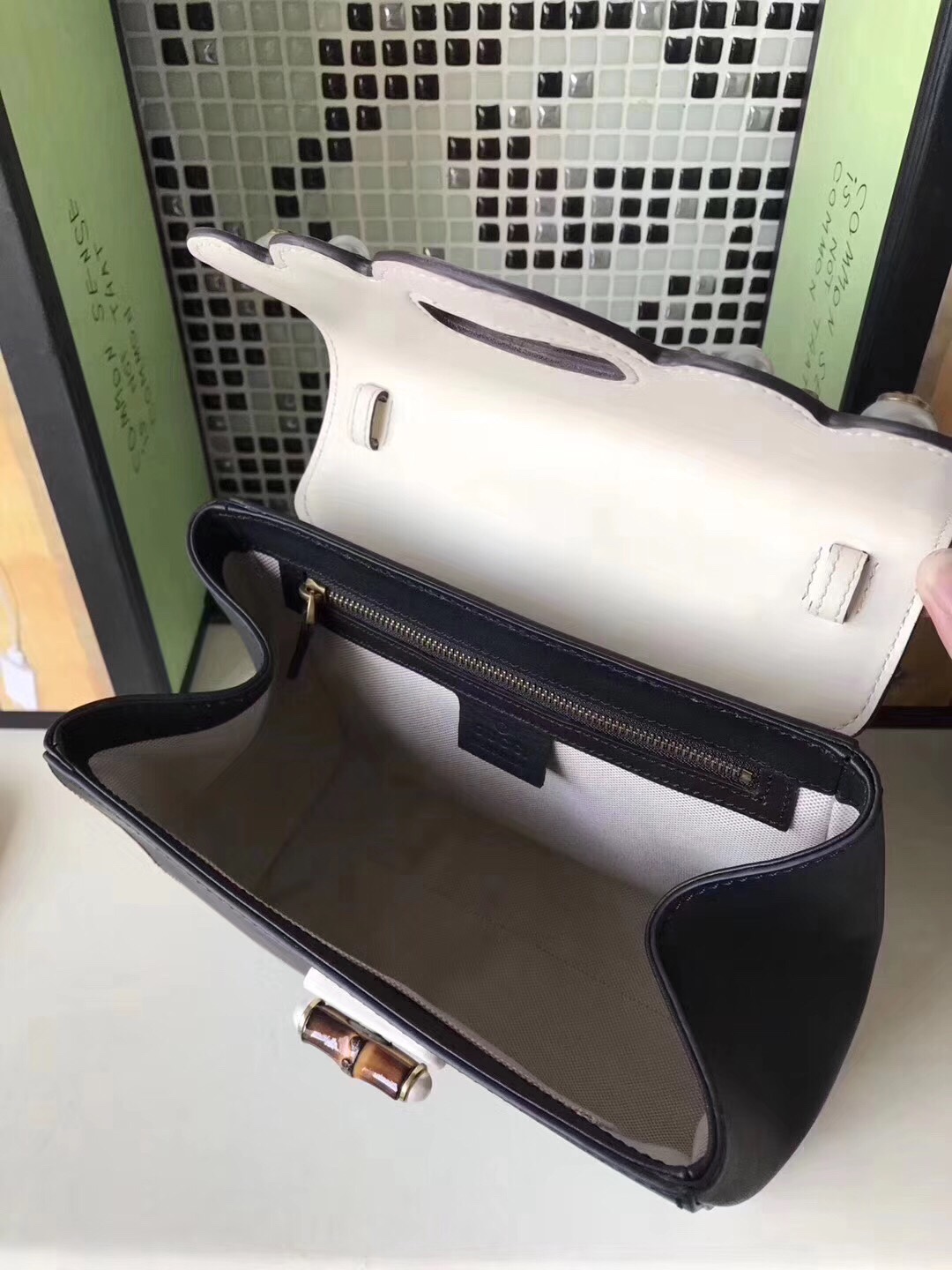 z798364566218_65261ed892b959c531c46c148923f478