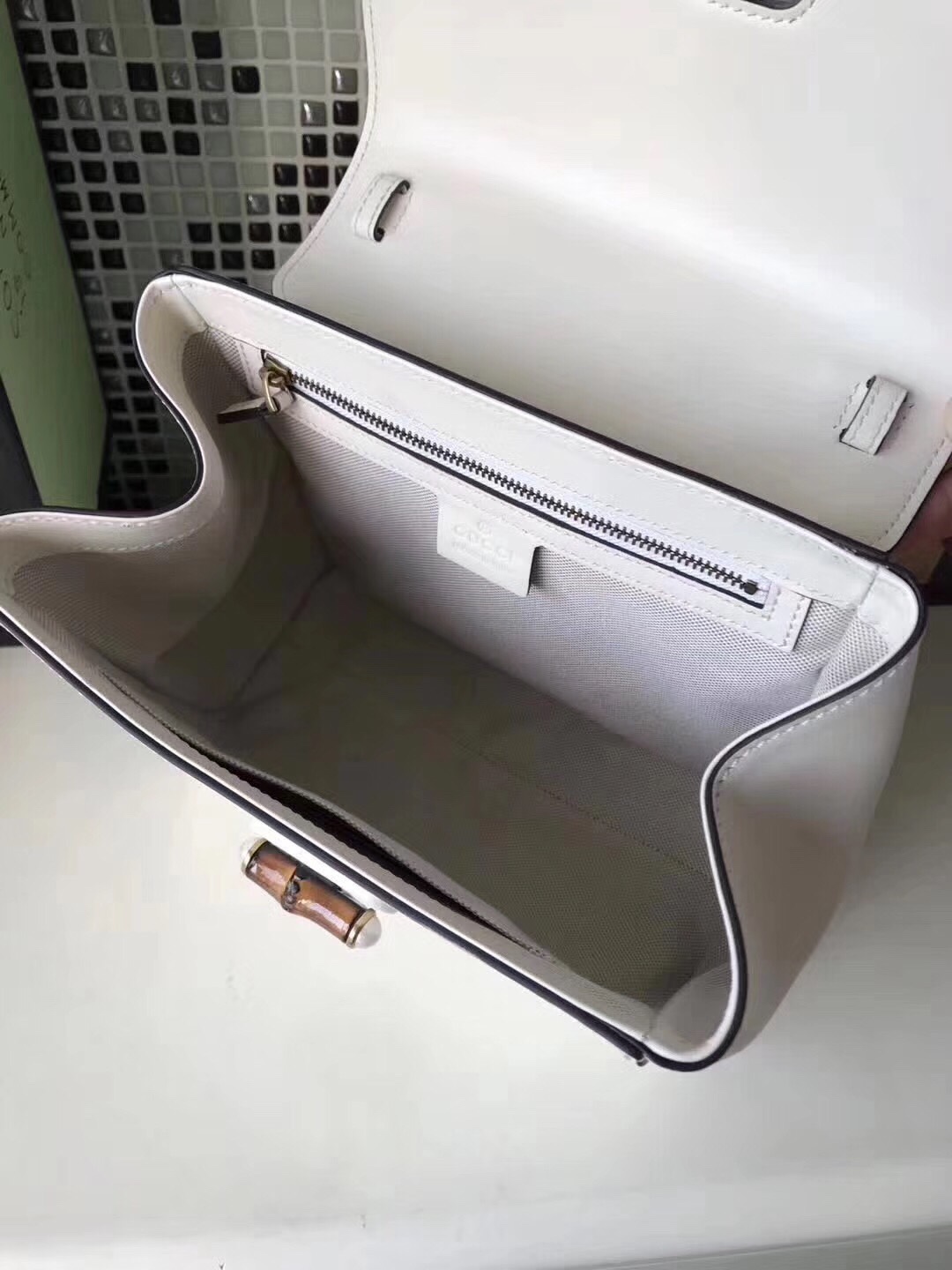 z798365038772_674b529d7bc6a76280aefa88fecc27ad