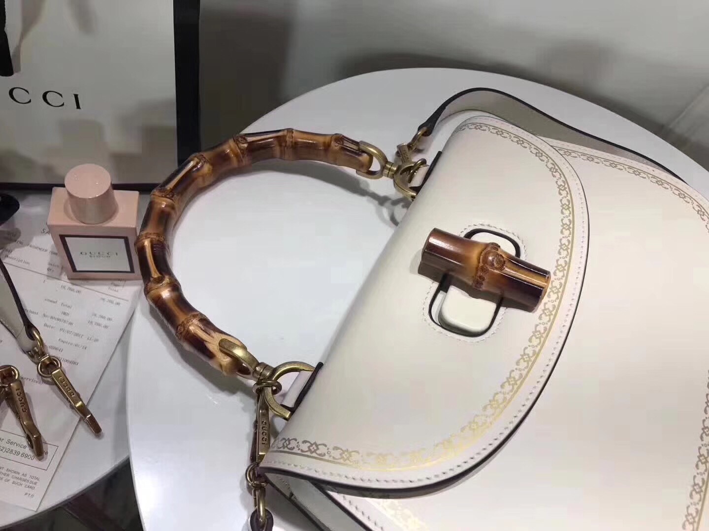 z798365221560_c25f07db137e48f978de4fce5871a88e