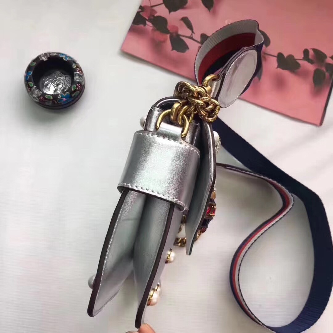 z798365583979_789e594a9b3b3fb054954c7b156878b2