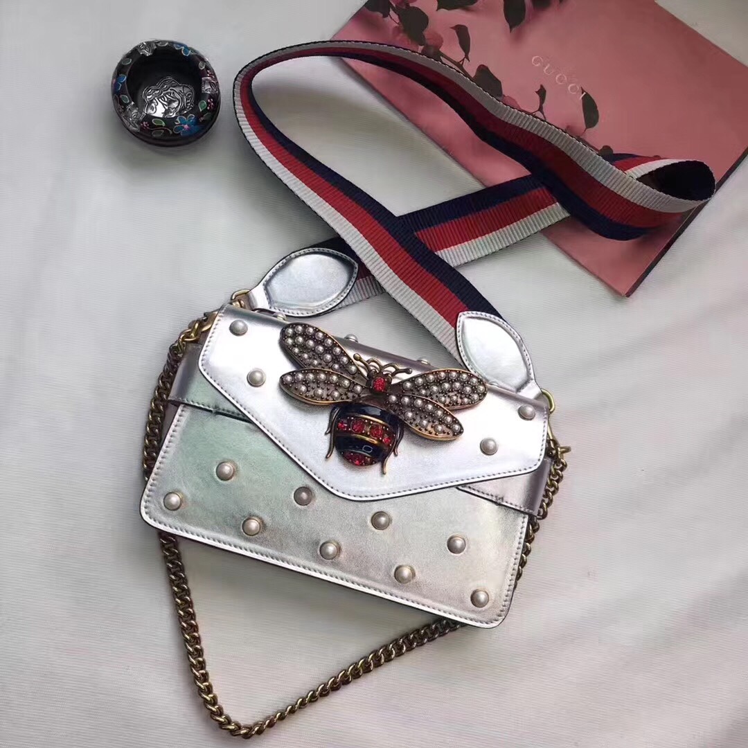 z798365602624_bcfa687b62a7f89454812a073edccdf1