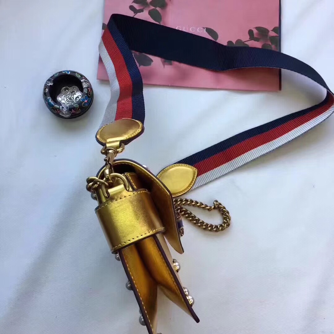 z798365637673_1b9034e76ead57e7de4249bc387b5232