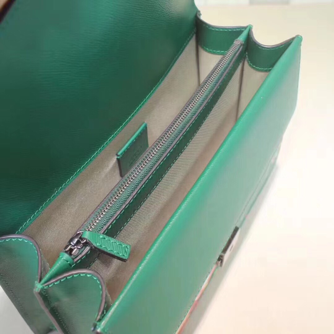 z798365663971_99991eb542ce874b48044f8e9794de9f