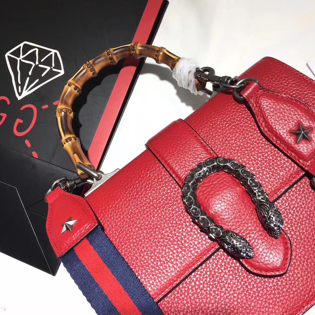 z798365735034_61ebc2cf4385cb2f324f4fae435978a1