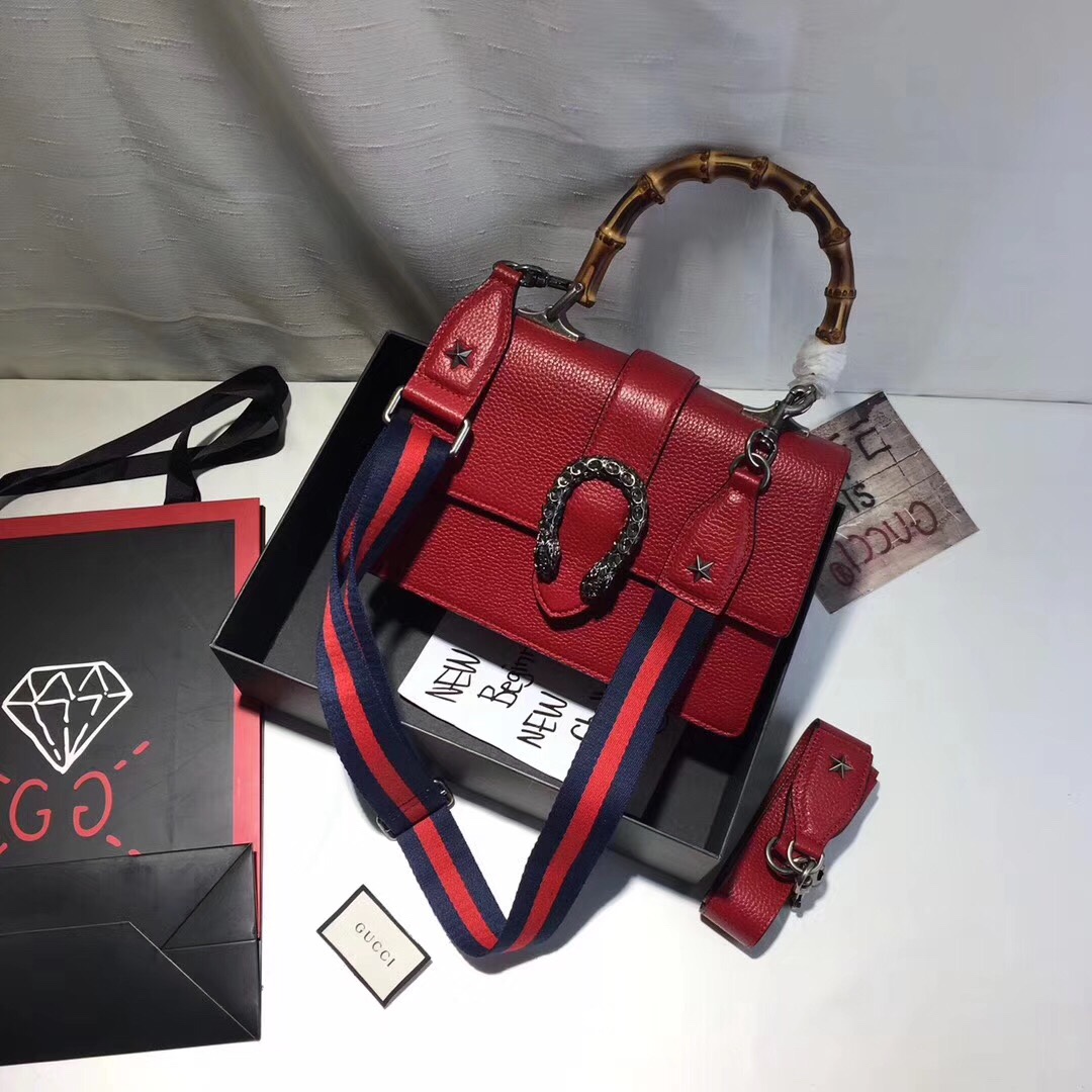 z798365746174_1256714689ece20dac2e45066b6f3956