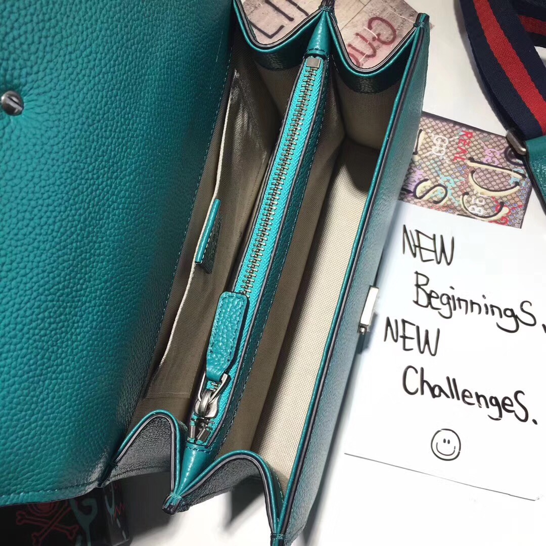 z798365802452_184256e241a1c43ef13b506f374657b4