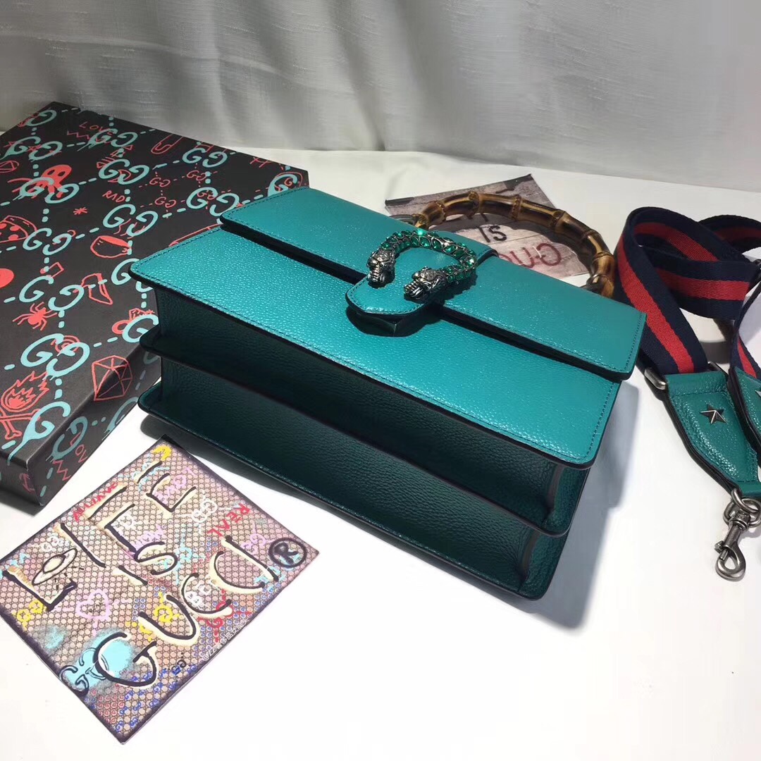 z798365830056_67f6d51f816942b04486c4b88a861fc4