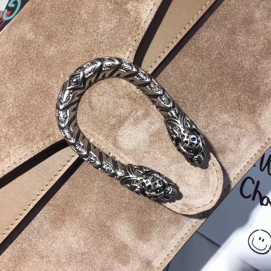 z798367783606_a449f0c74f7b4fdddadd0cc3301850f7