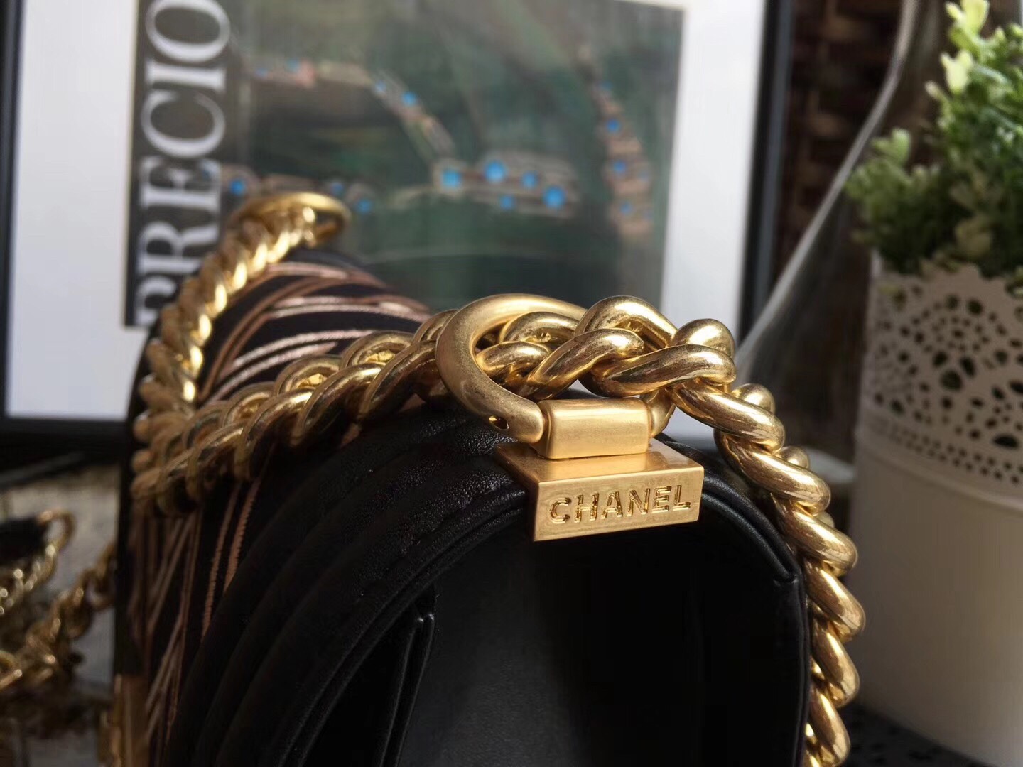 z798368238173_9998356da608e5065a9f9e4a441761bc