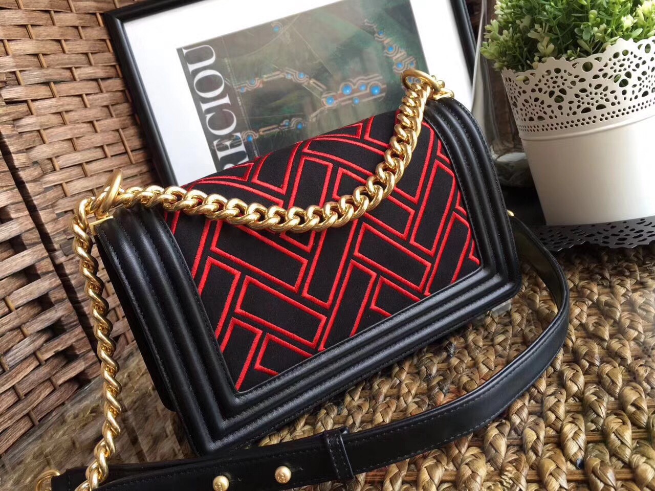 z798368267804_81d4607b9757d69854926a08bd0f7afb