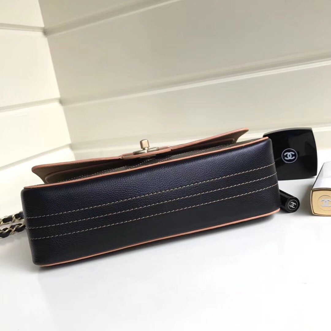 z798368320817_b52cb3b6dfb57153471f79a6893f4ebb