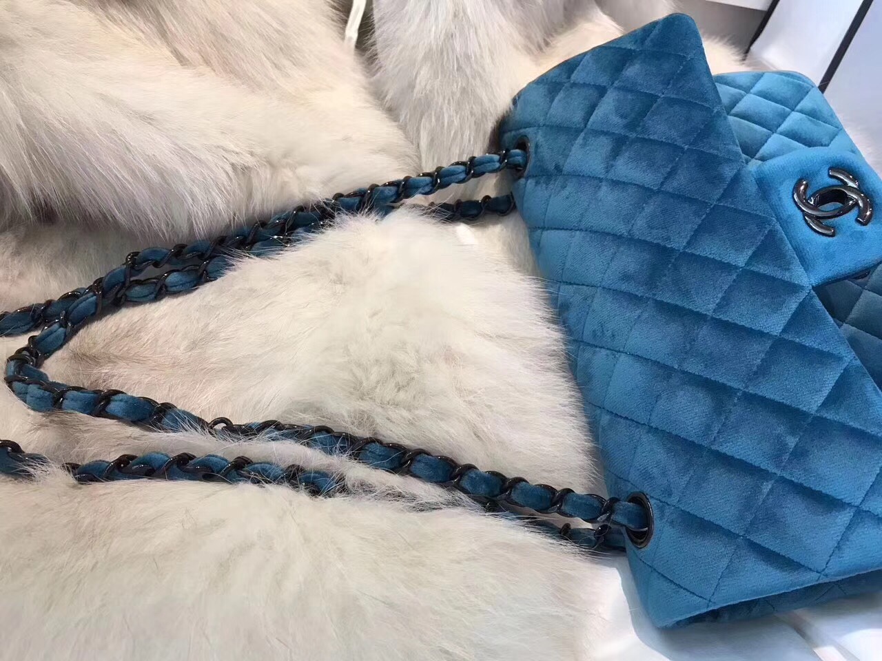 z798368367131_c5b909dedd93a866bd478cc6f856b1d9