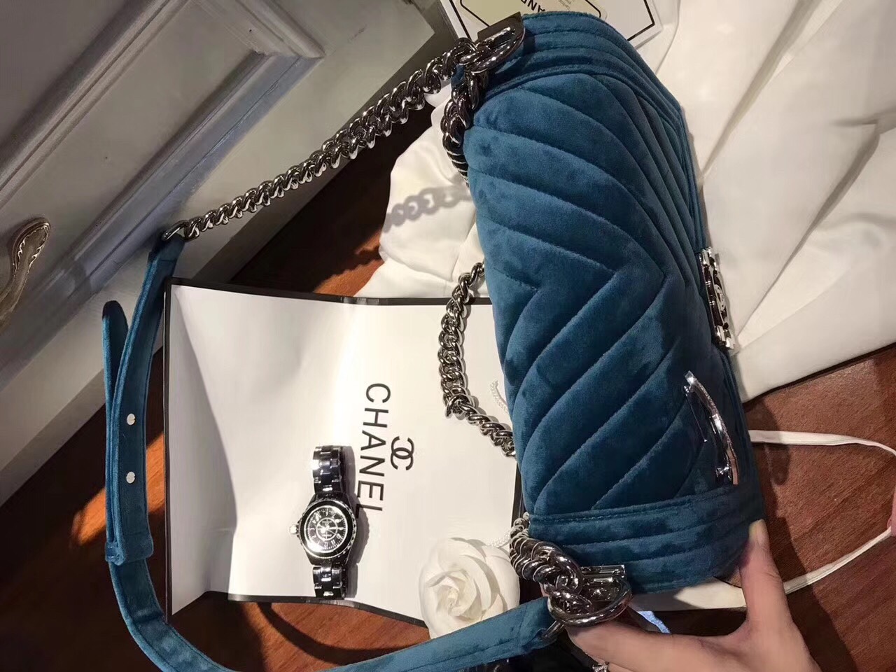 z798368396429_2e71e3875eb2539b766adacc2b0e4f93