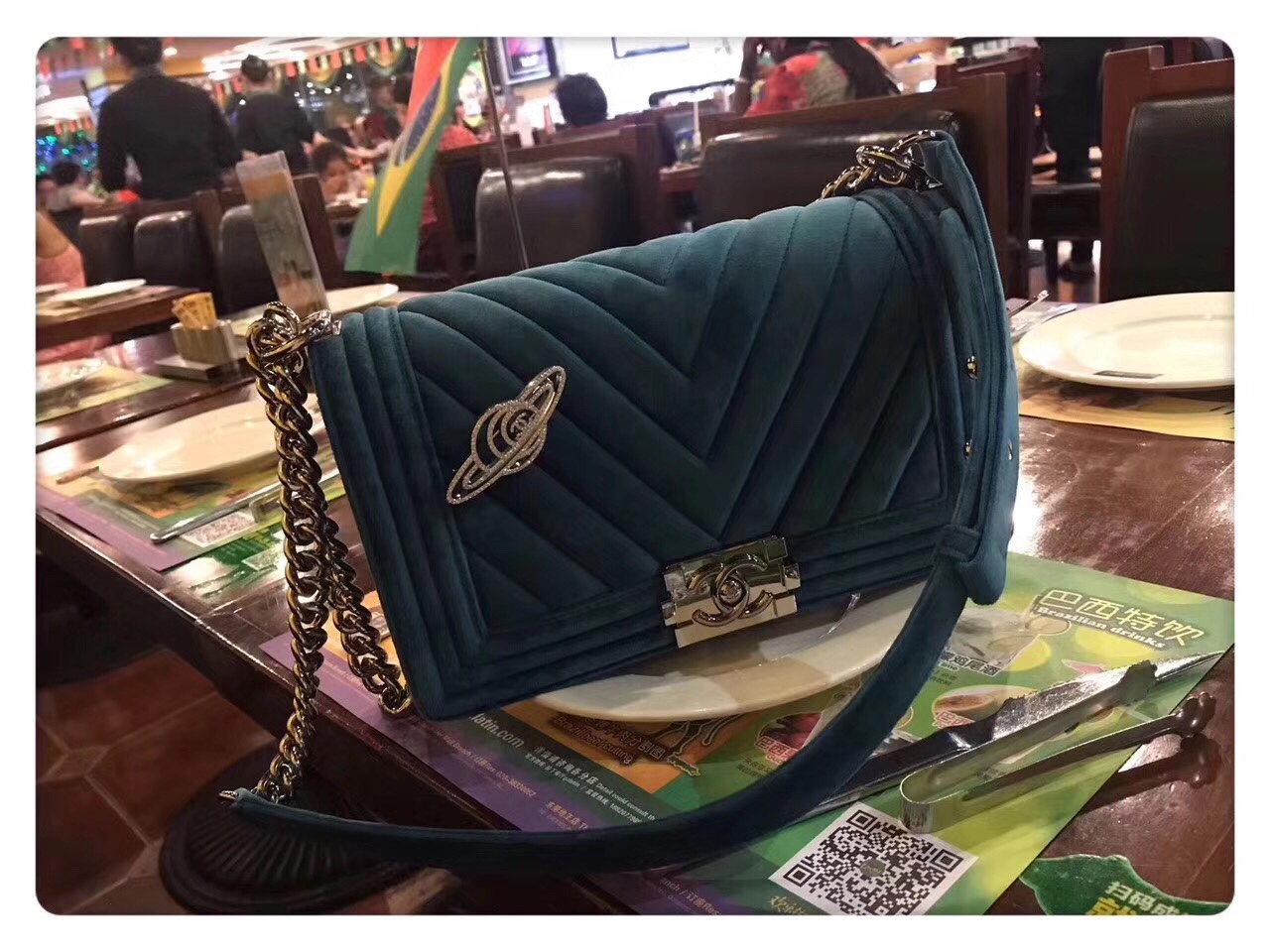 z798368421464_06bf49470b18e879a0a910a7bd5cebd4