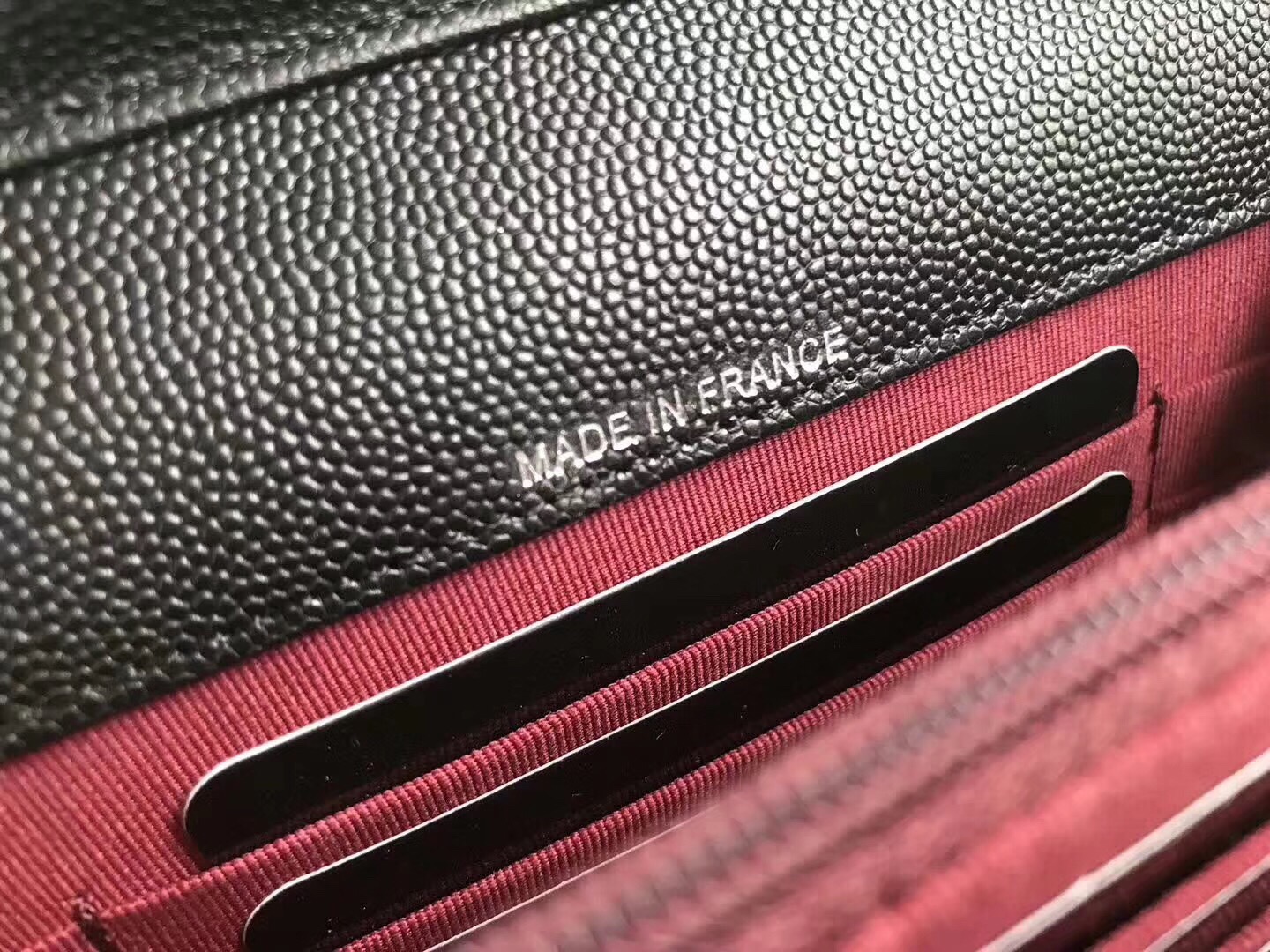 z798436760755_0a81d909e59292dae3940754d9eb2589