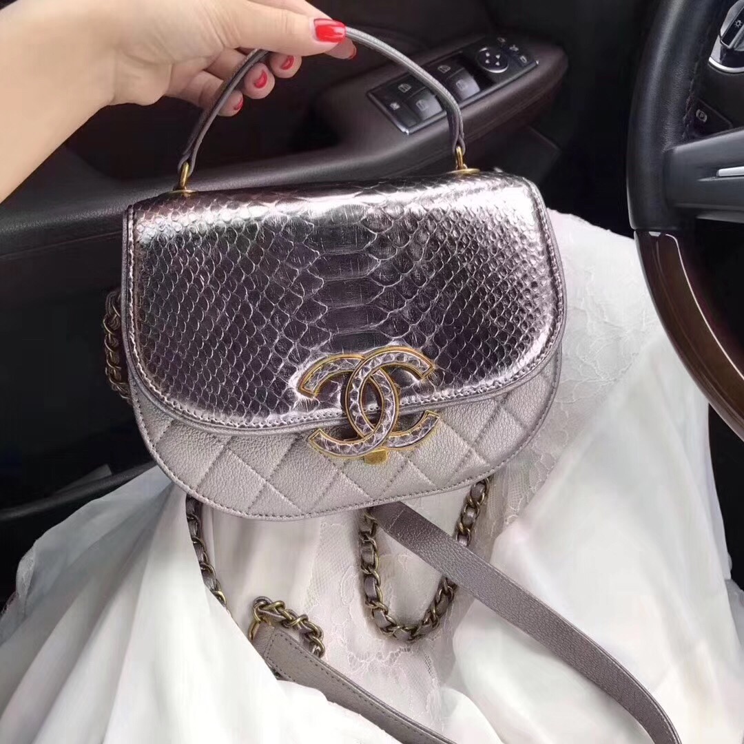 z798438158832_ef117a9880d02caa294d87bcb4f10662