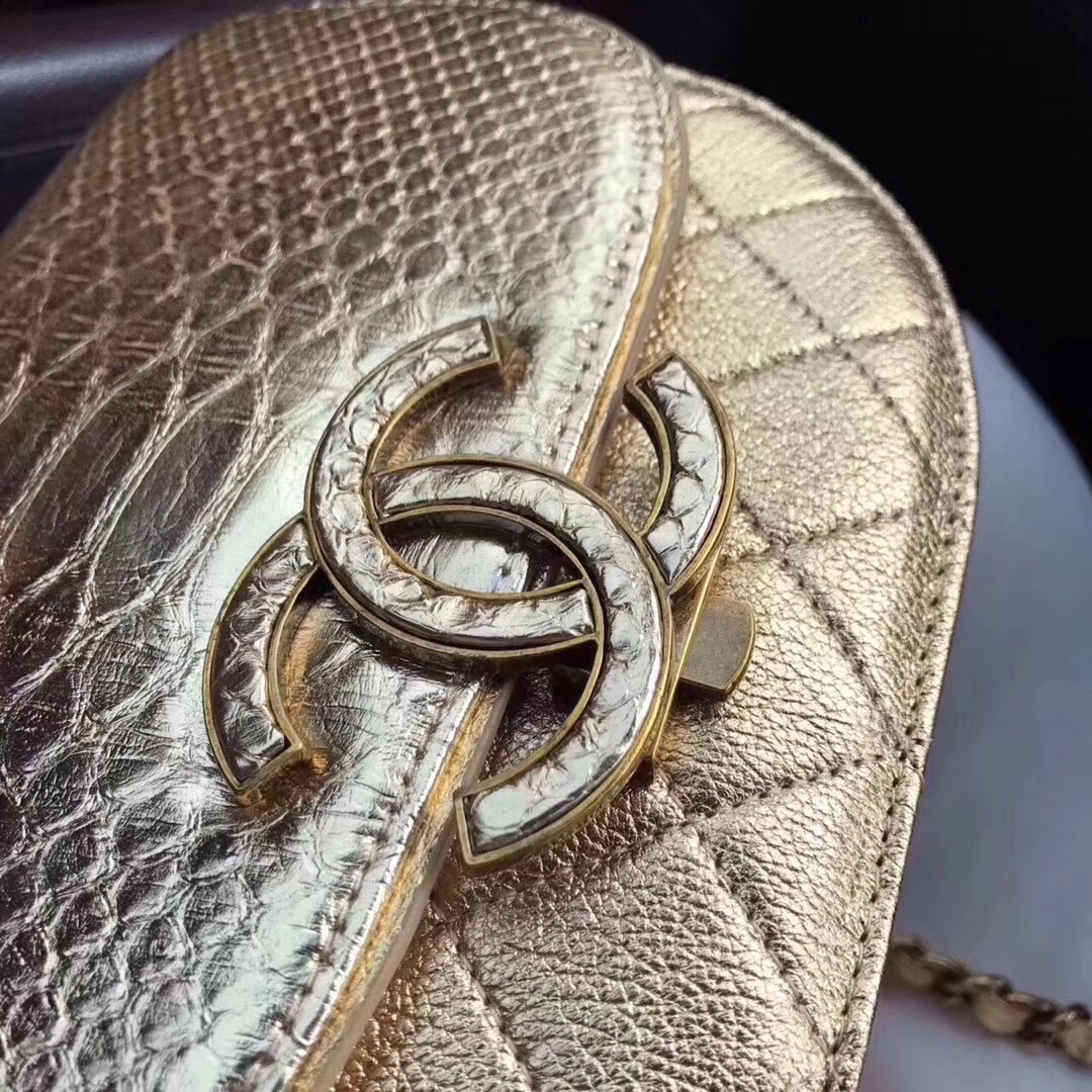 z798438213856_187bb08e361a478f70fc40f901d46b3a