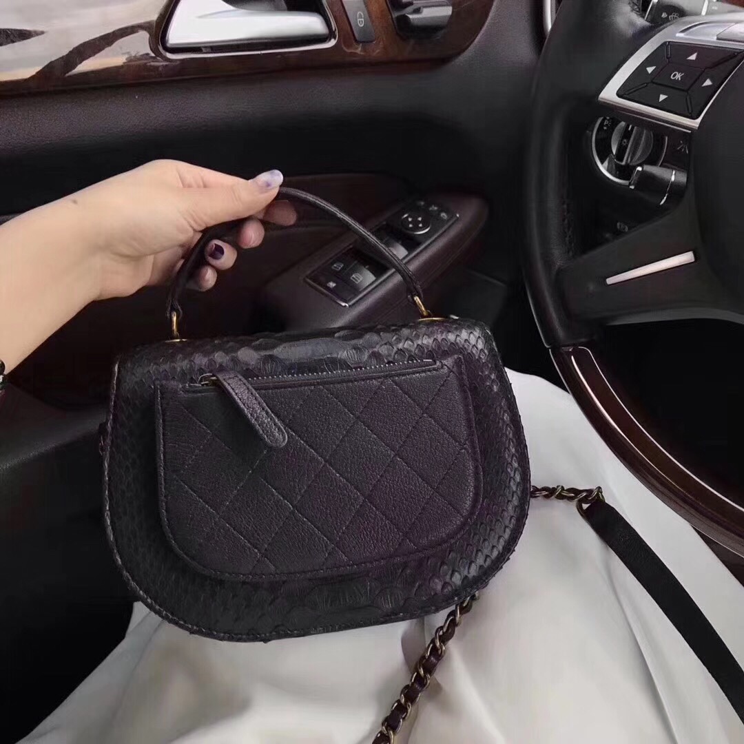 z798438261262_9c93d5f3a5c0937cd8409d4b55fe8764