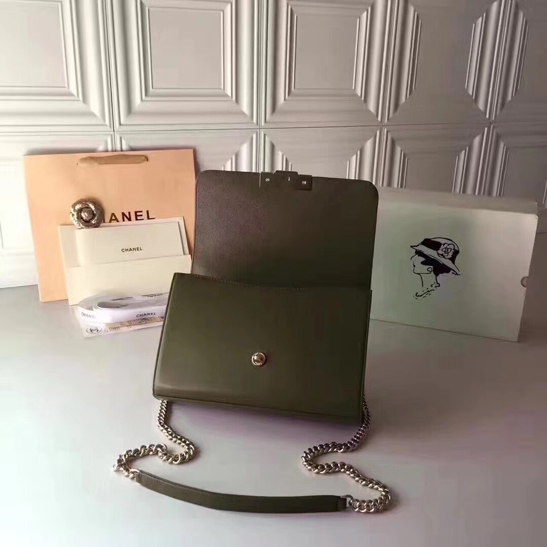 z798438874228_81d10f913e4d18393fd59c9420fd8886