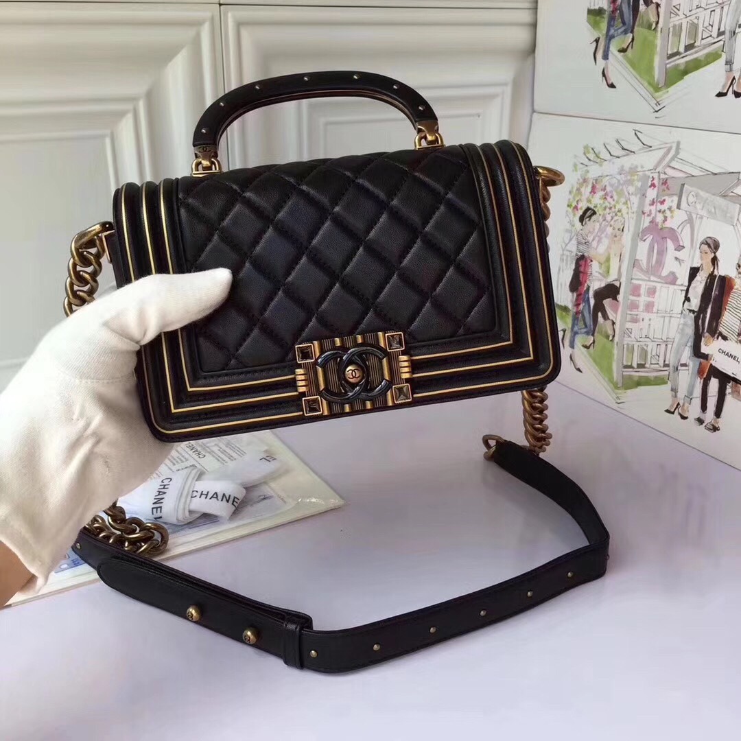 Túi xách Chanel Boy siêu cấp - TXCN121