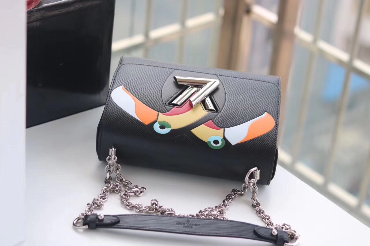 z804786811564_11b7aca26527ec8d75491312d9785232