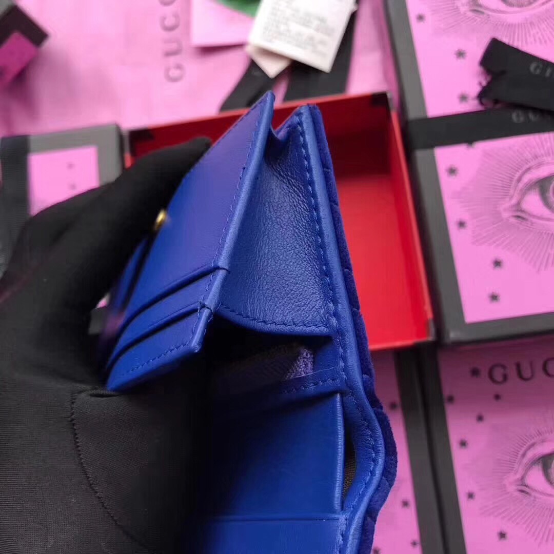 z801363233018_0d354534472fbe7f5c06be23376c0cdd