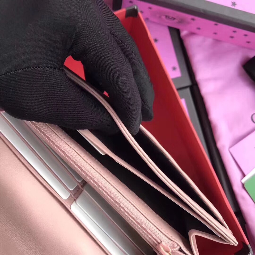 z801363922684_9477c5bae7d40255c5c288420abb014a